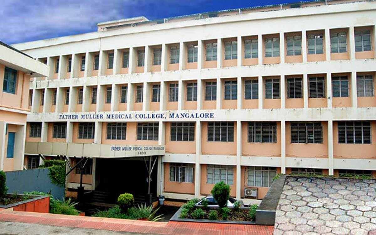 Picture of the College