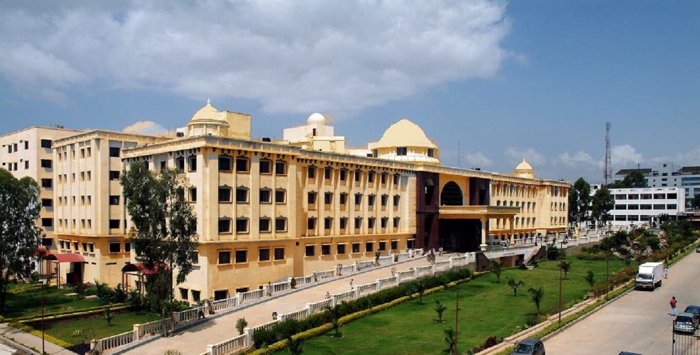 Picture of the College